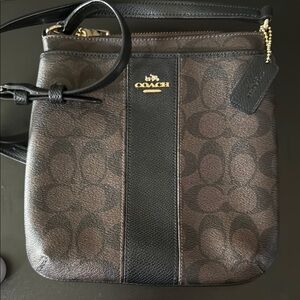 Coach Signature Brown and Black Shoulder Bag